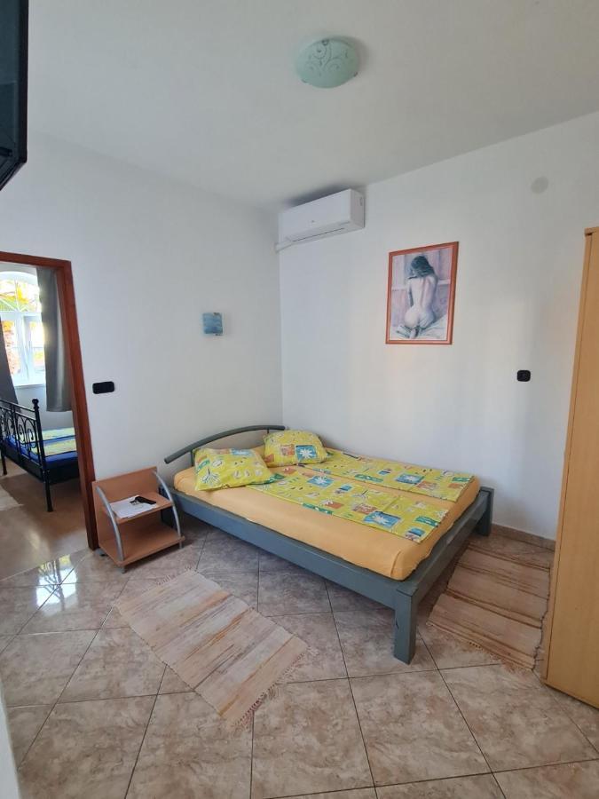 Apartment Fabic Poreč Exterior foto